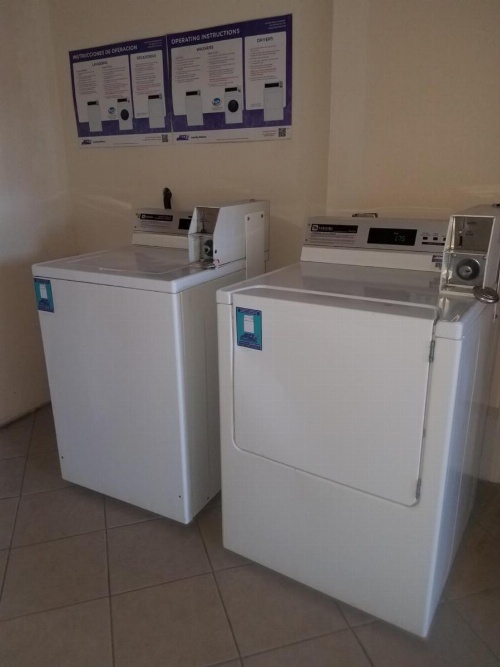 Days Inn & Suites by Wyndham Wichita East image 7